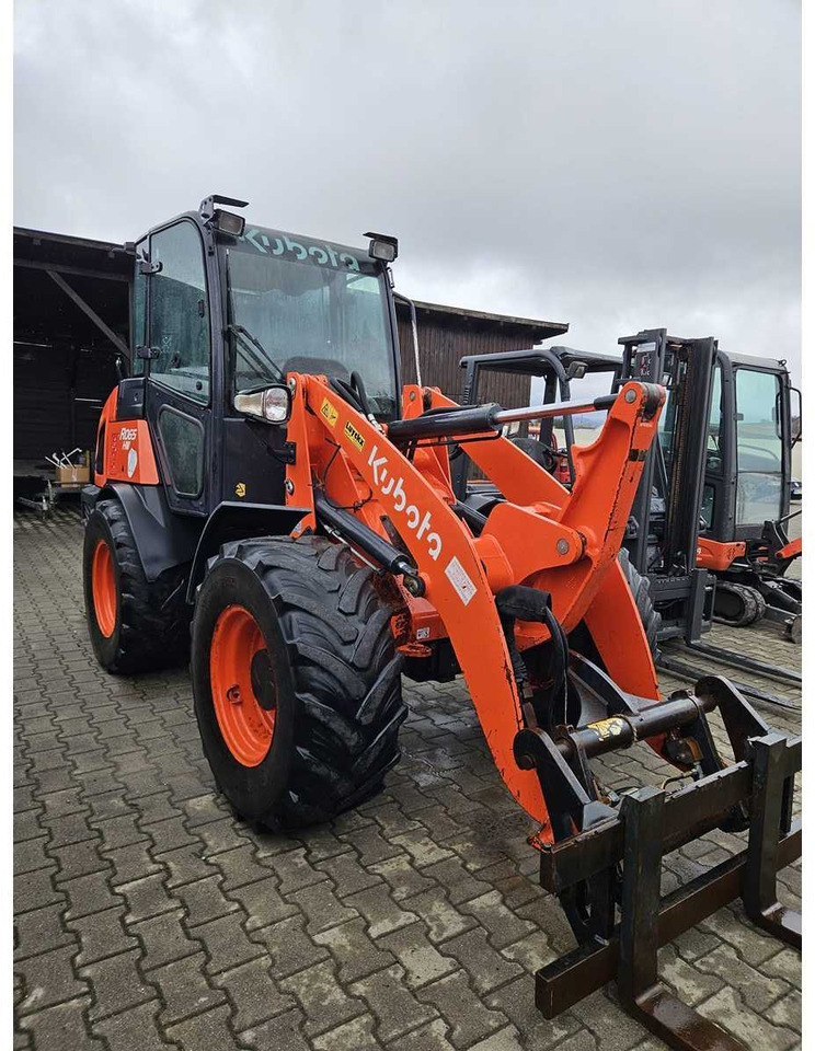 Wheel loader KUBOTA - R065 - WHELL LOADER - 2017