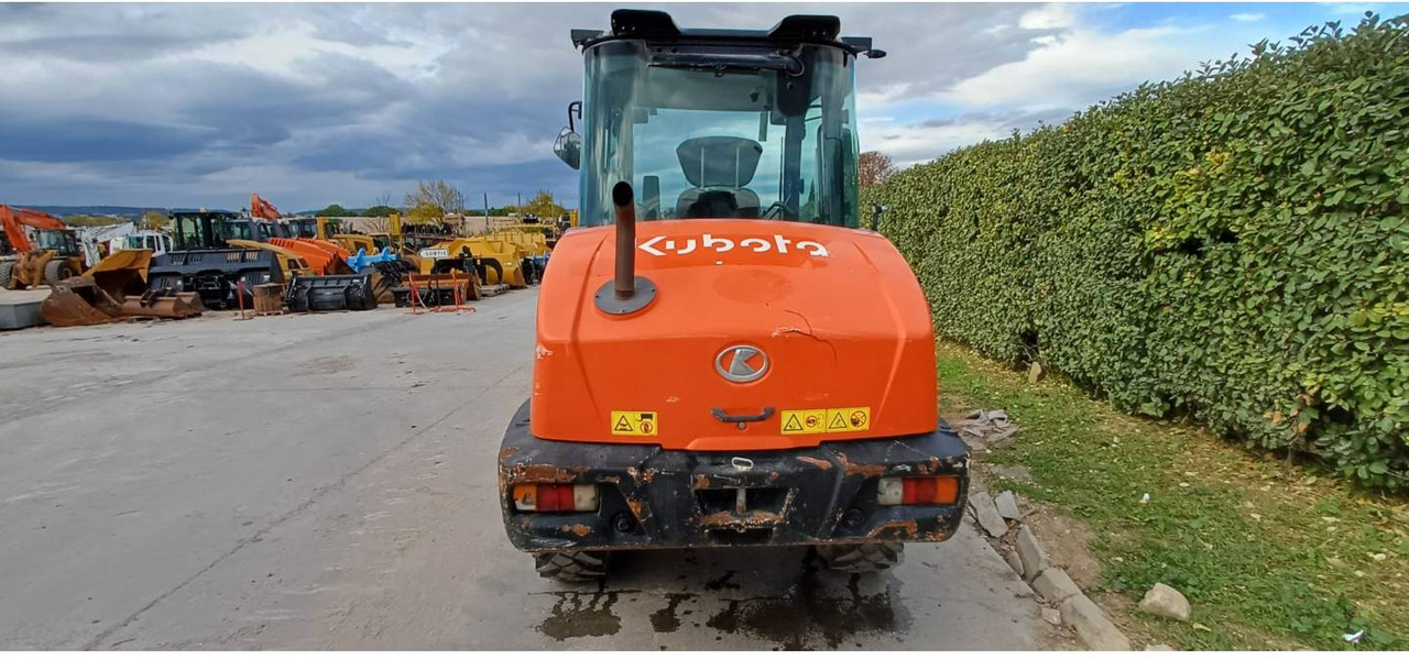 Wheel loader KUBOTA TRACTOR CORPORATION R065