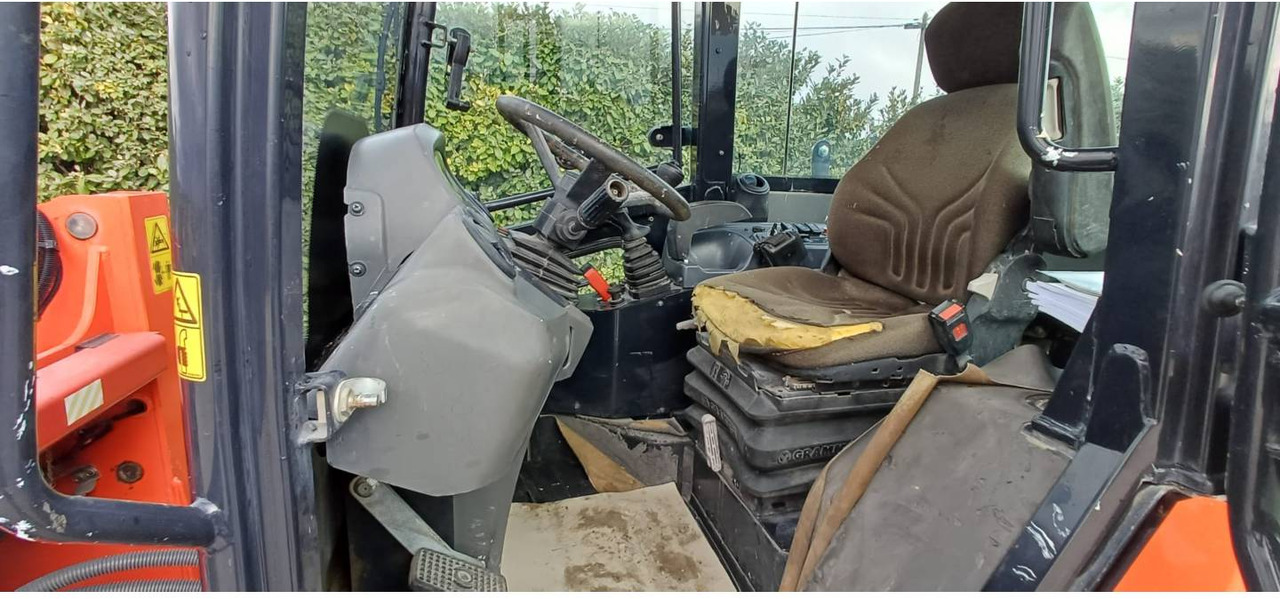 Wheel loader KUBOTA TRACTOR CORPORATION R065