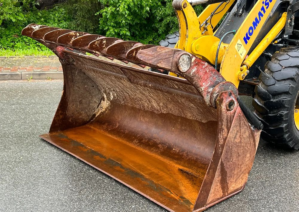 Wheel loader Komatsu Ładowarka KOMATSU WA 90 STAN IDEALNY