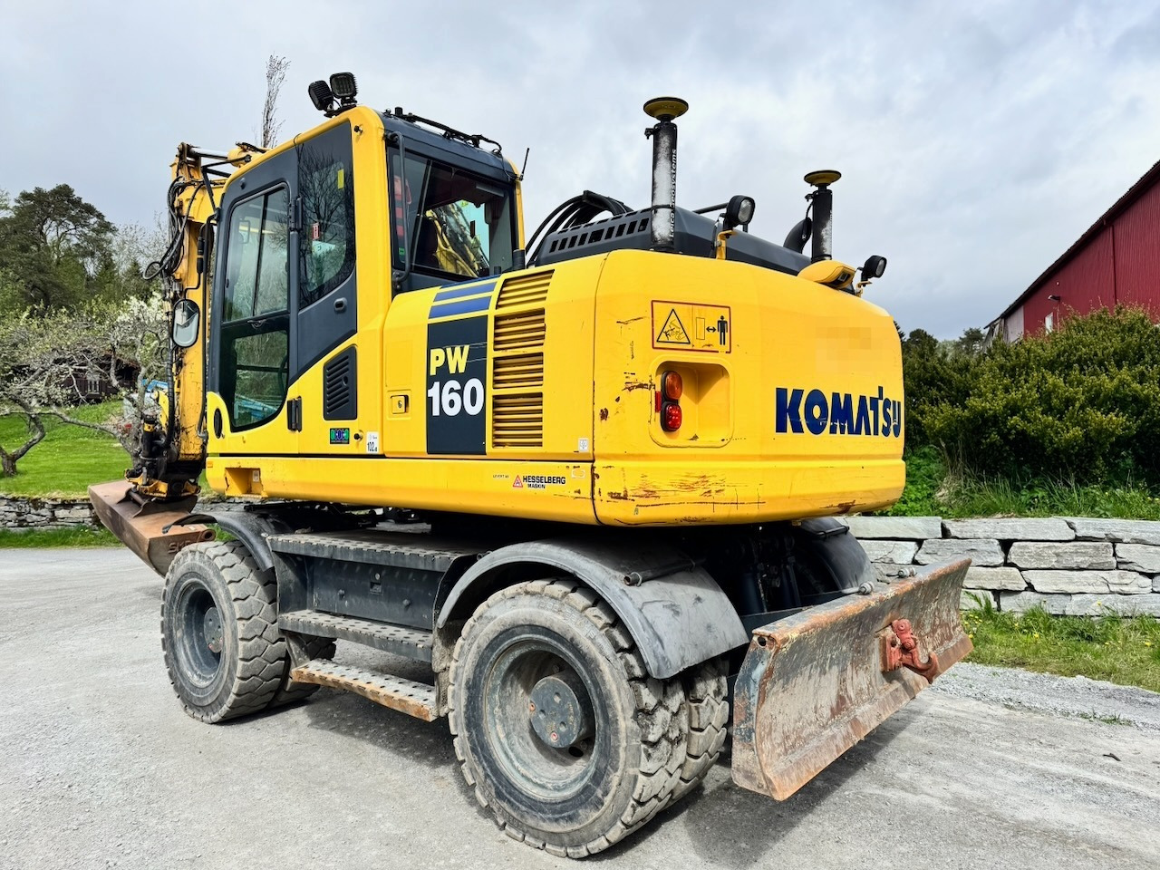 Wheel loader Komatsu PW160-8