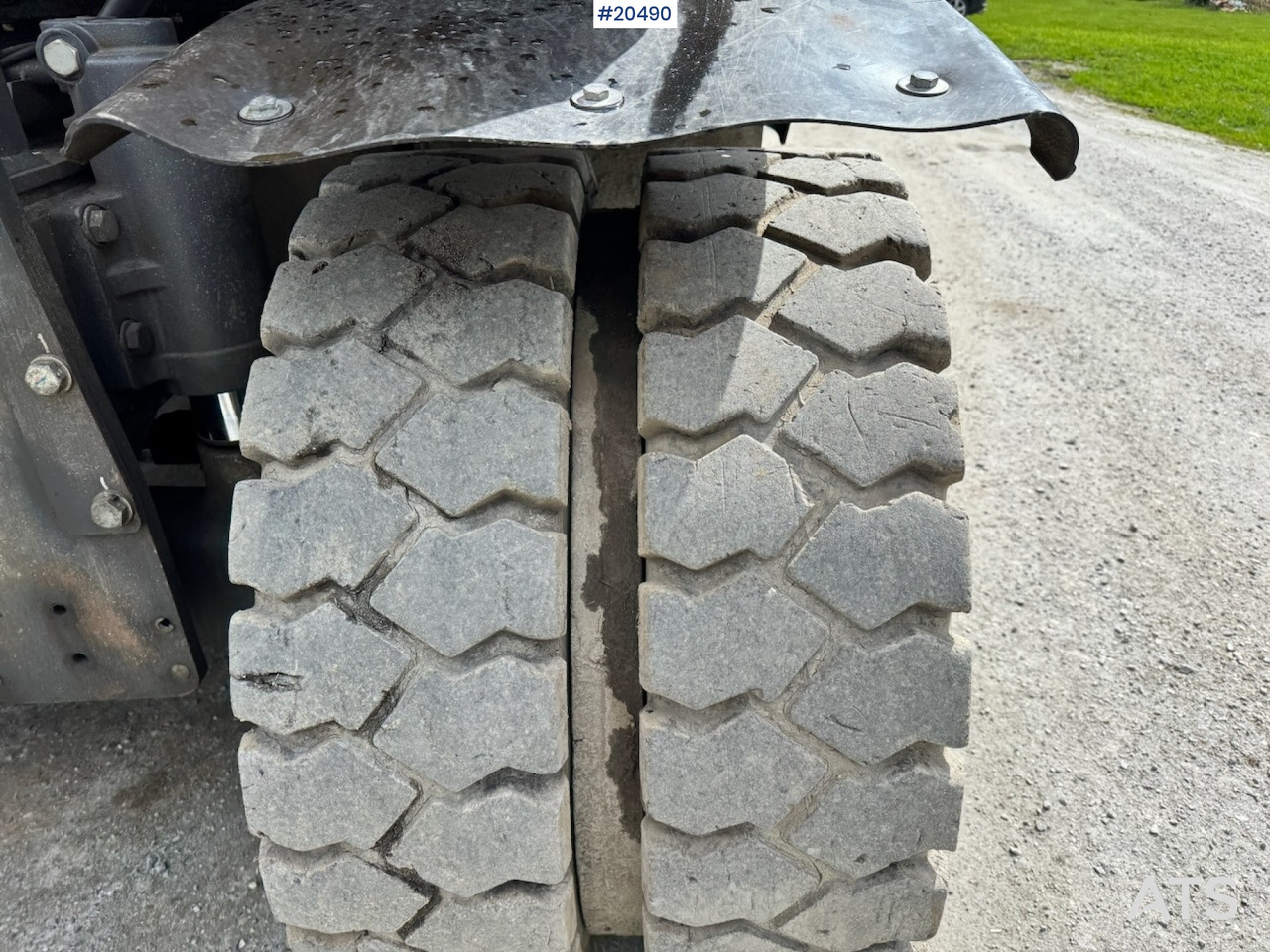 Wheel loader Komatsu PW160-8