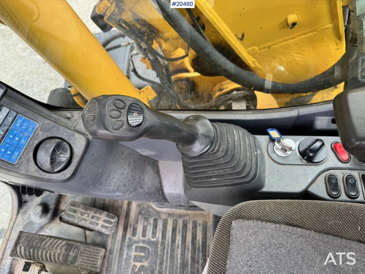 Wheel loader Komatsu PW160-8