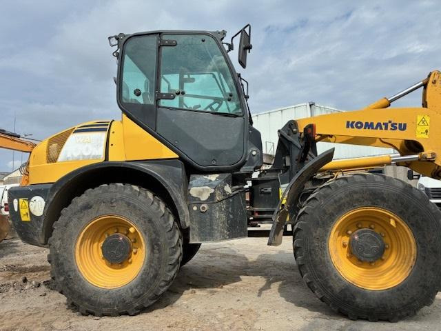 Wheel loader Komatsu WA100M6
