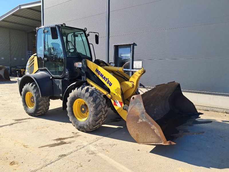 Wheel loader Komatsu WA100M-8