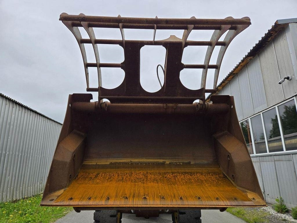 Wheel loader Komatsu WA200PZ-6