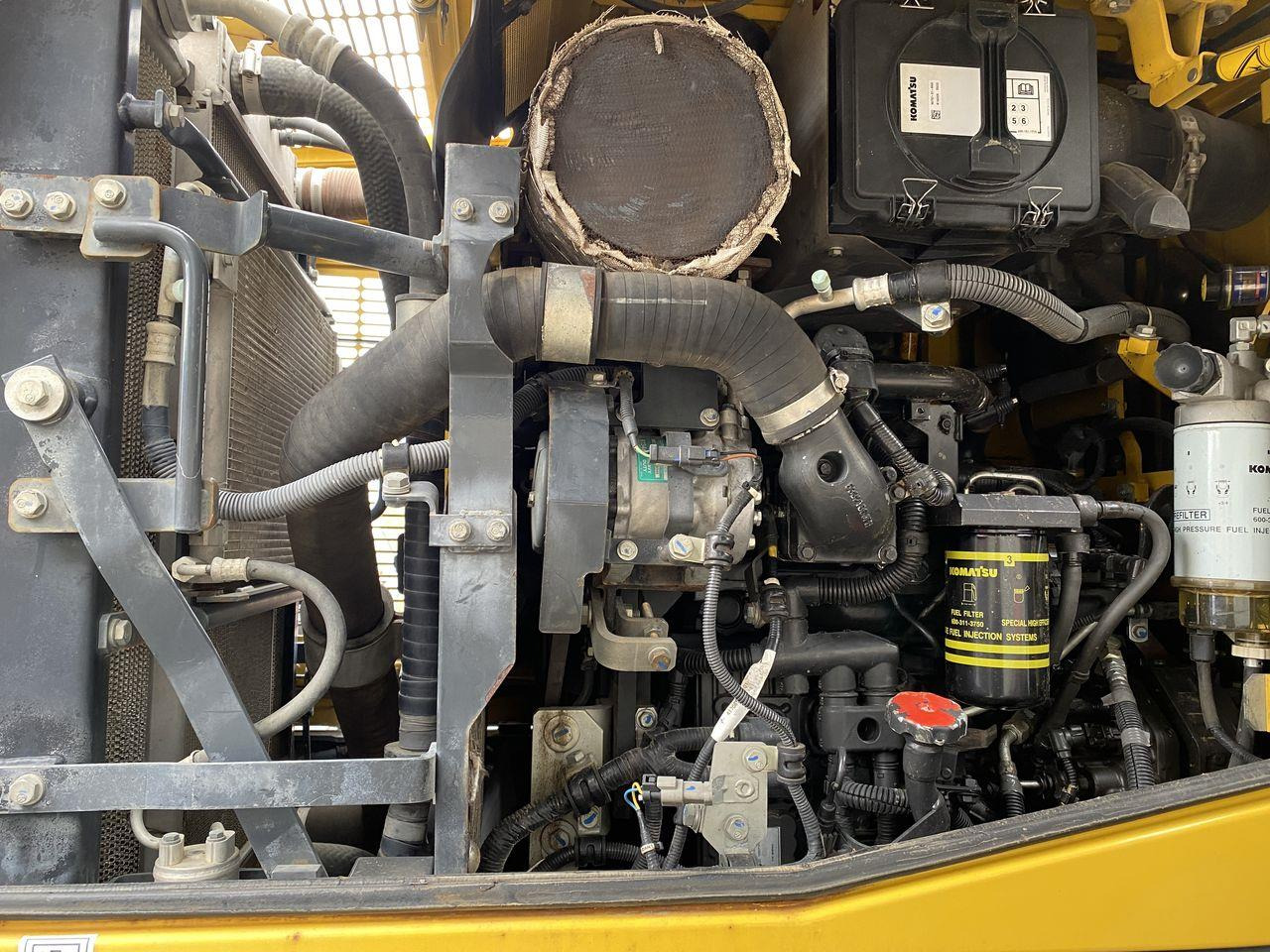 Wheel loader Komatsu WA200-7