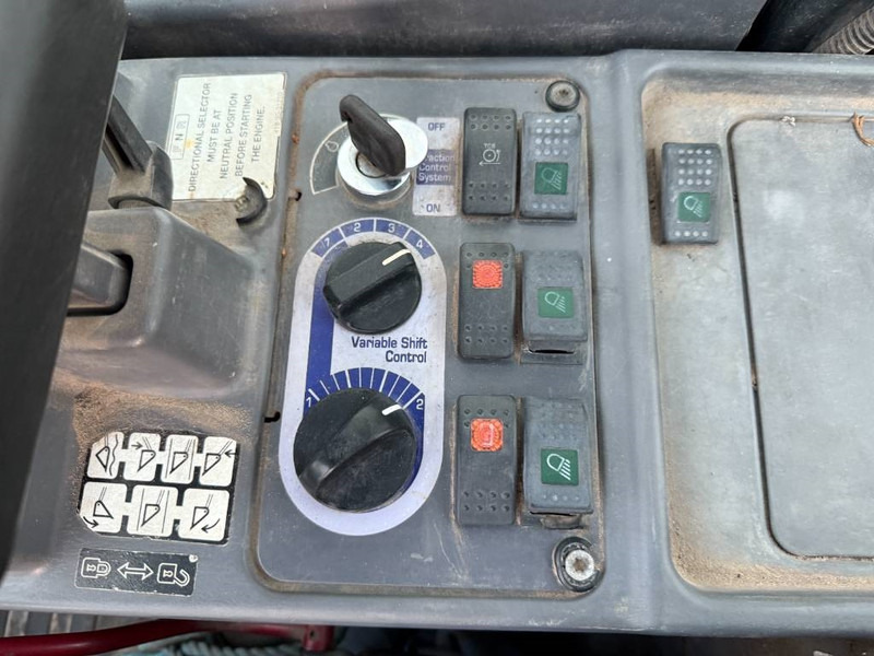 Wheel loader Komatsu WA250-5 - Dutch Machine / 3rd Function