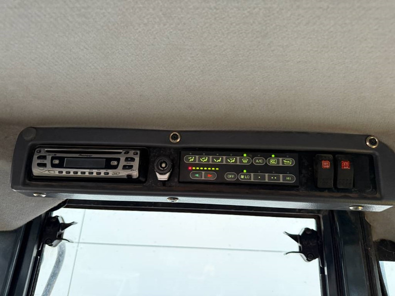 Wheel loader Komatsu WA250-5 - Dutch Machine / 3rd Function