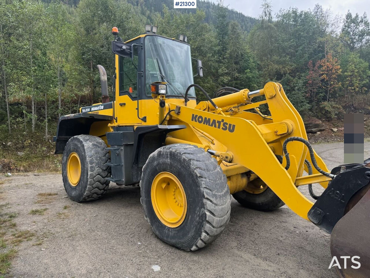 Wheel loader Komatsu WA320-3H