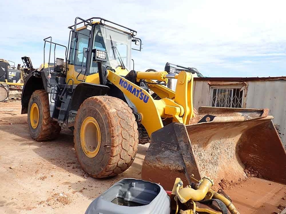 Wheel loader Komatsu WA380-8