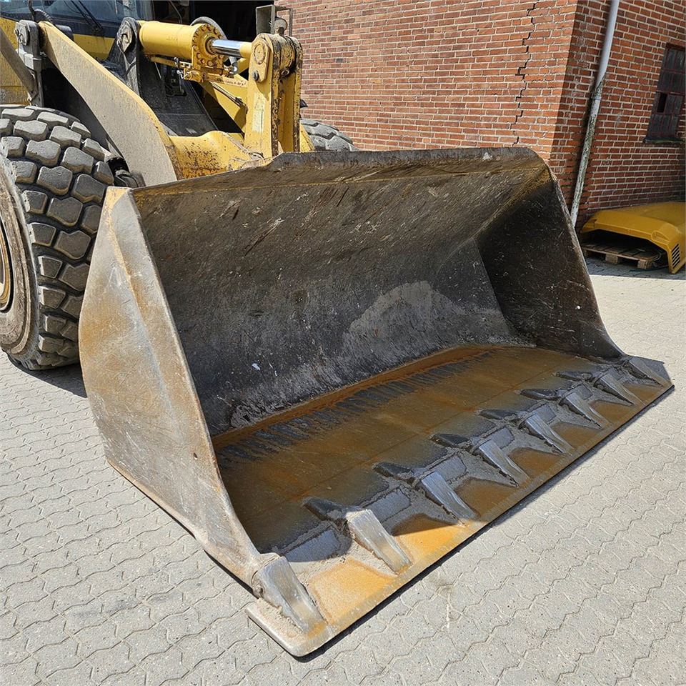 Wheel loader Komatsu WA400 - 5H
