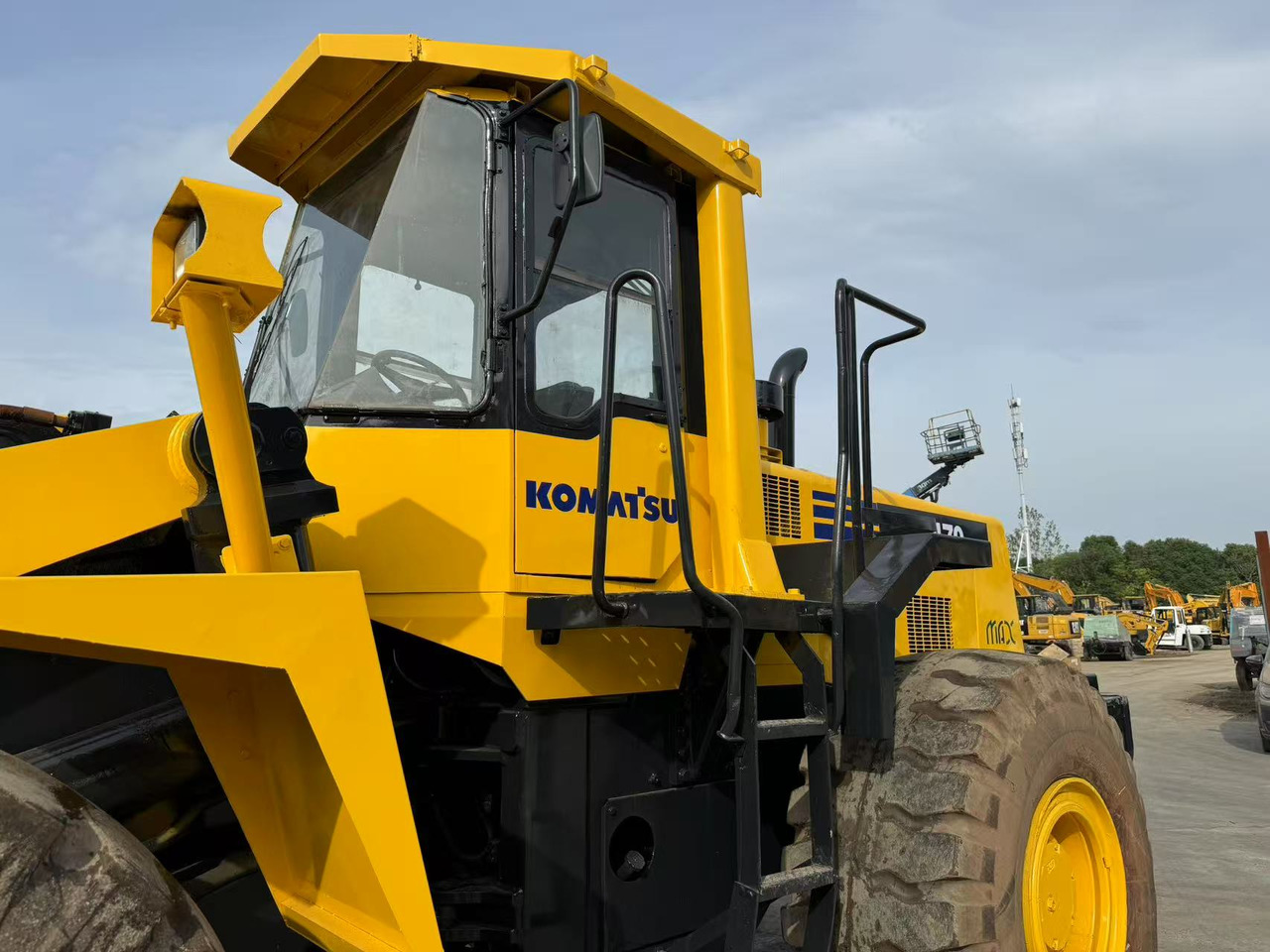 Wheel loader Komatsu WA470
