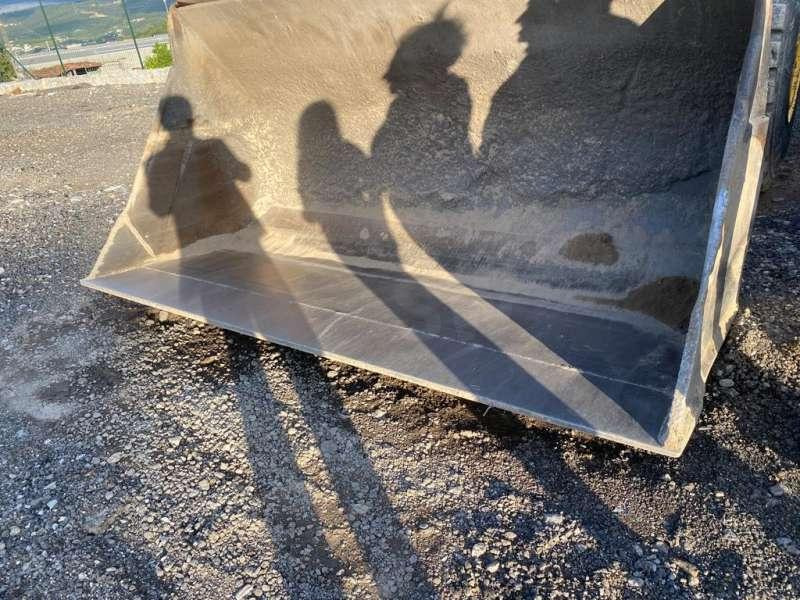 Wheel loader Komatsu WA470-3A