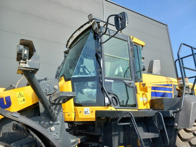 Wheel loader Komatsu WA475-10