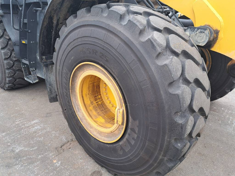 Wheel loader Komatsu WA475-10E0