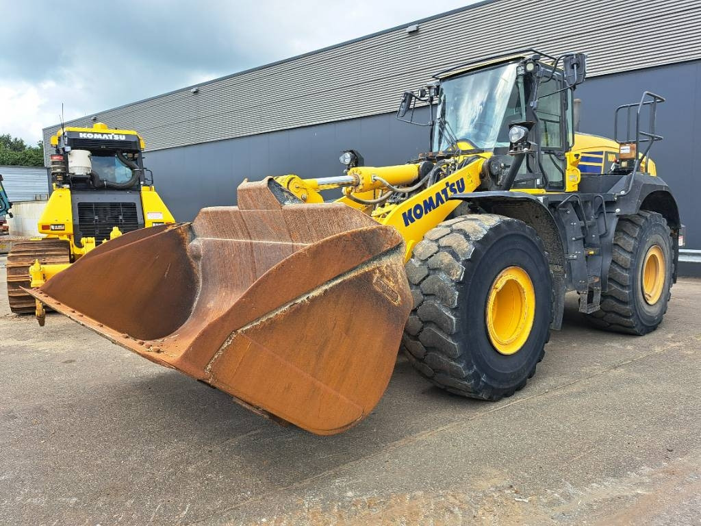 Wheel loader Komatsu WA475-10E0