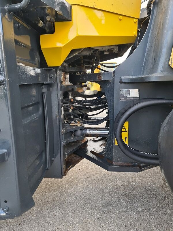 Wheel loader Komatsu WA480-5