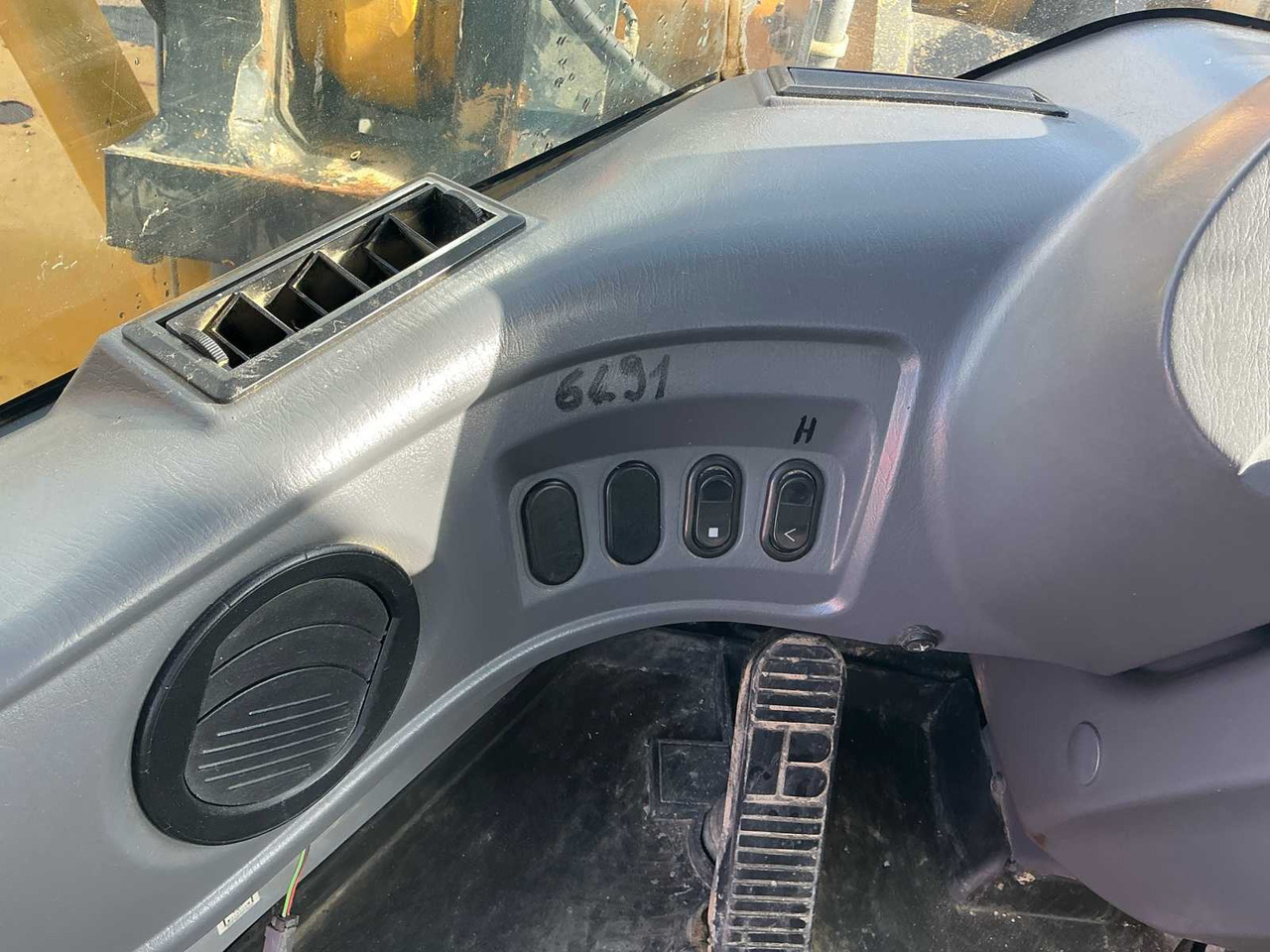 Wheel loader Komatsu WA480-6