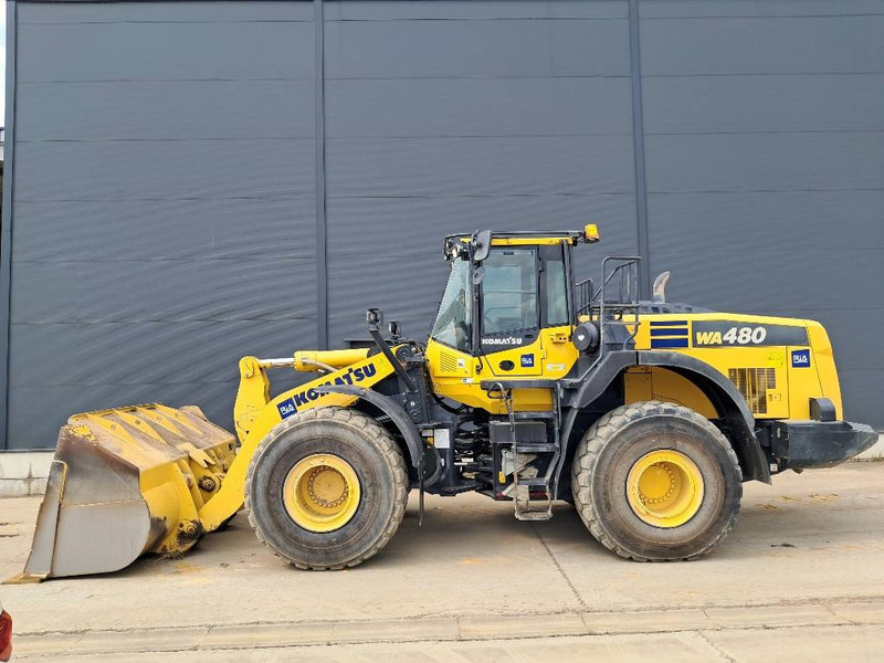 Wheel loader Komatsu WA480-8
