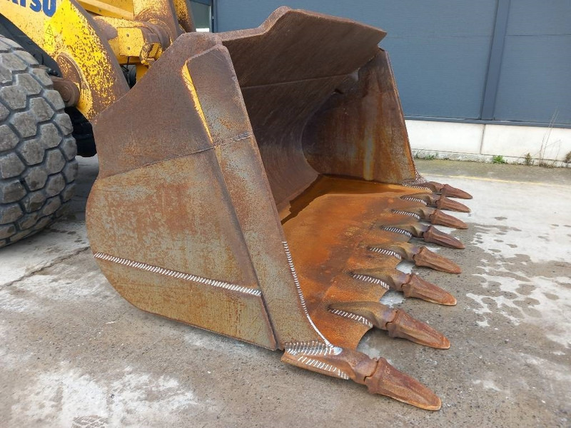 Wheel loader Komatsu WA500-7