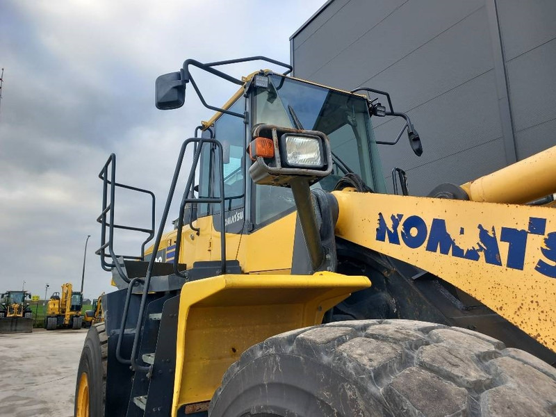 Wheel loader Komatsu WA500-7