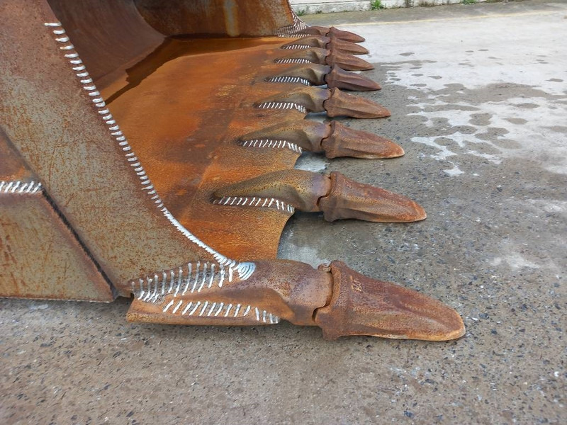 Wheel loader Komatsu WA500-7