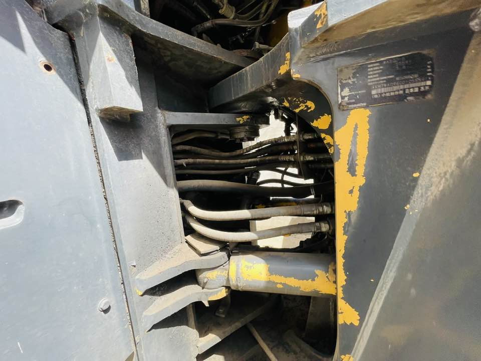 Wheel loader Komatsu WA500-8