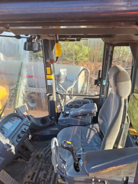 Wheel loader Komatsu WA600-6