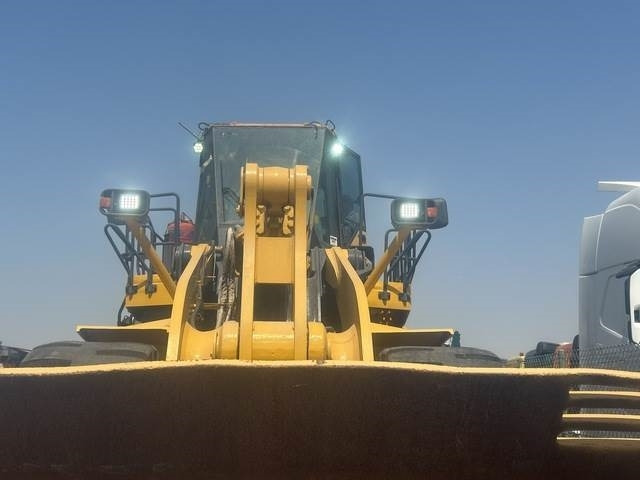 Wheel loader Komatsu WA600-6R