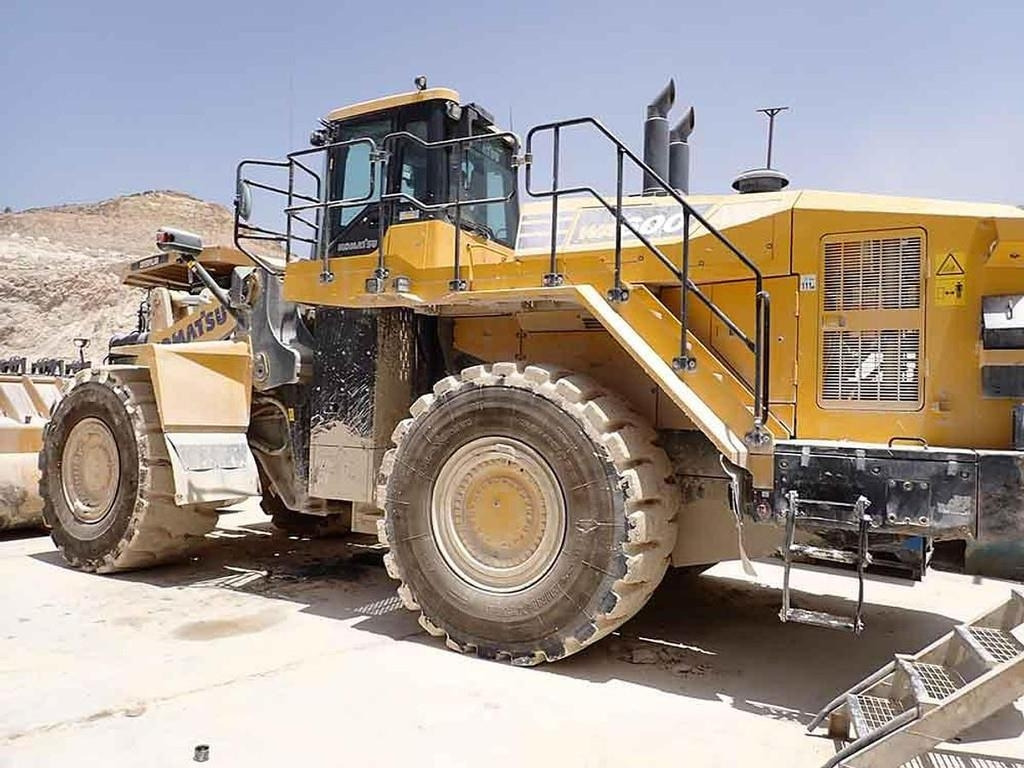 Wheel loader Komatsu WA600-8EO