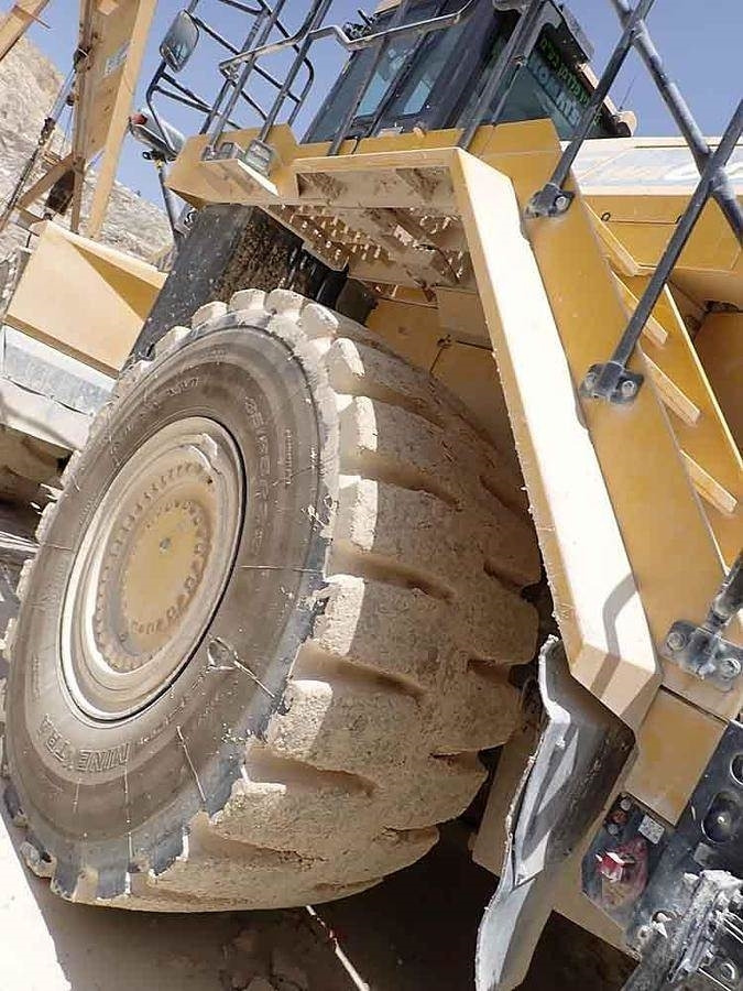 Wheel loader Komatsu WA600-8EO