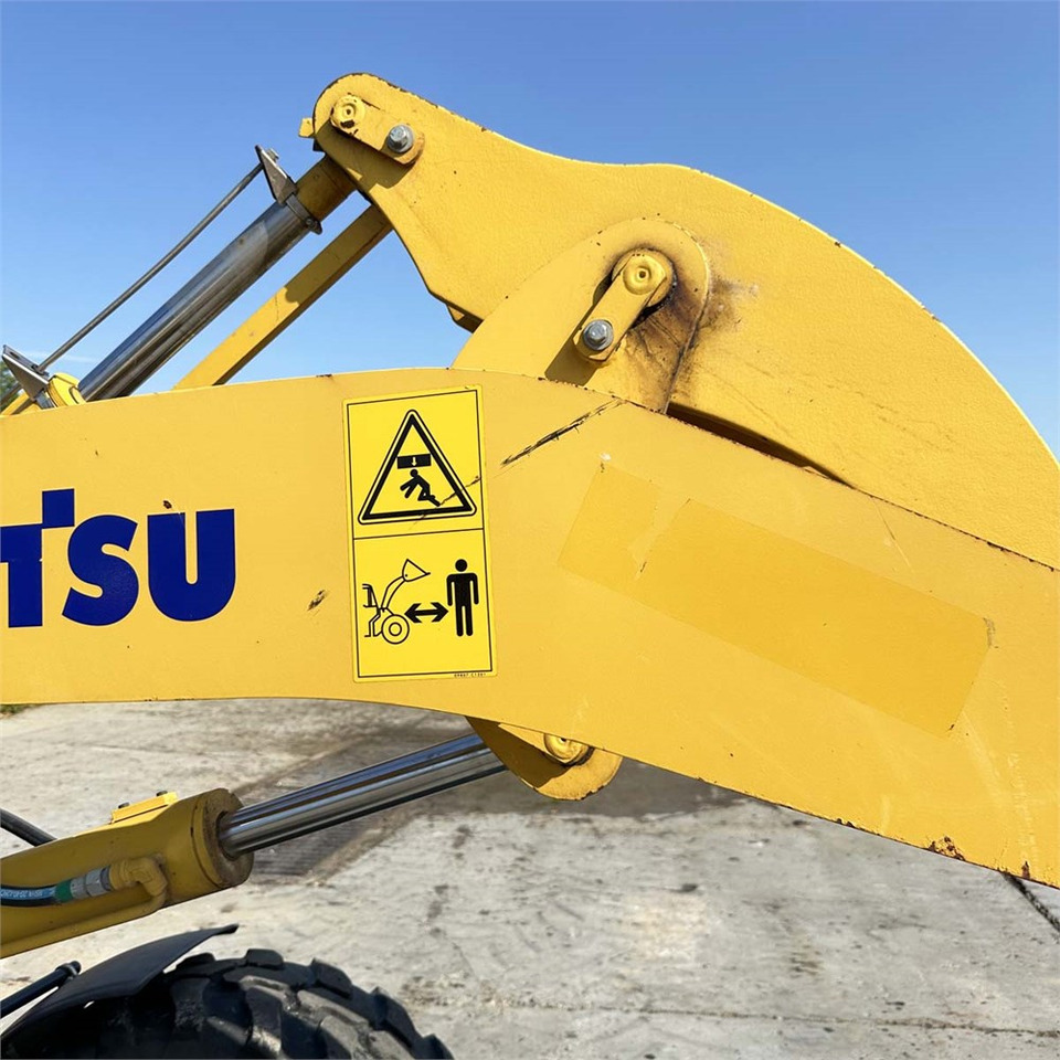 Wheel loader Komatsu WA70M