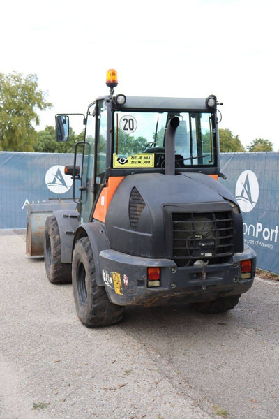 Wheel loader Komatsu WA70-7