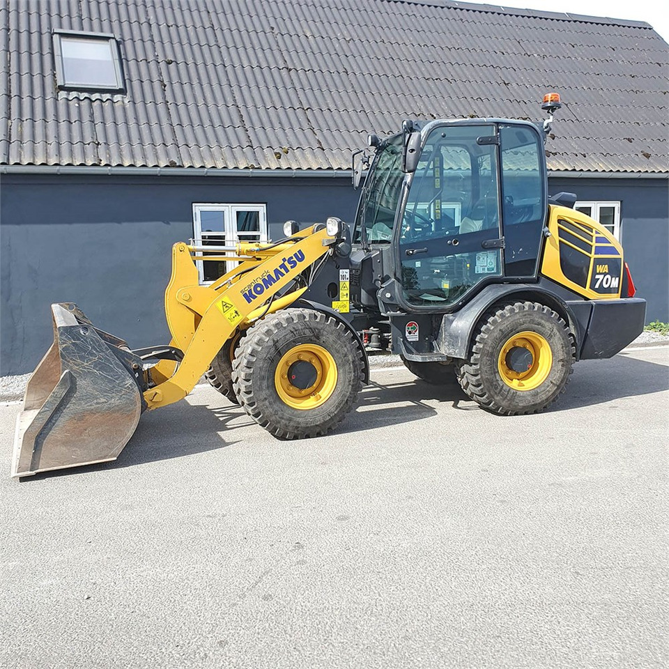 Wheel loader Komatsu WA70 M-8 EO