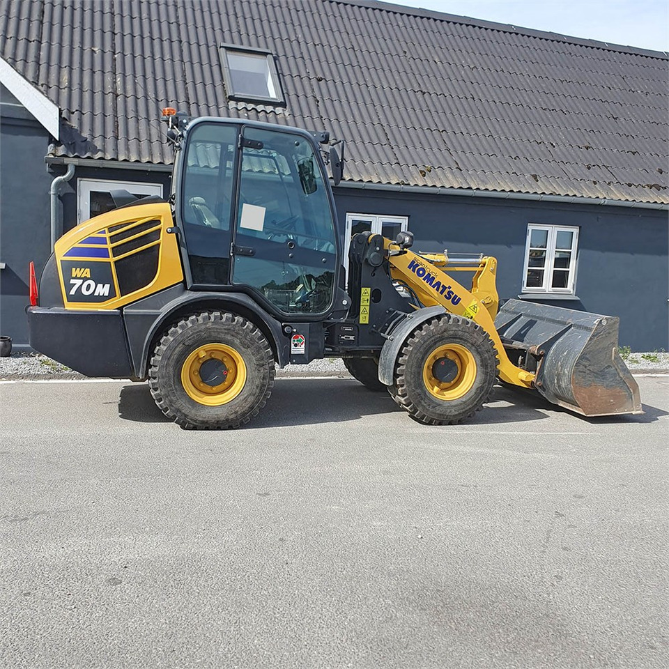 Wheel loader Komatsu WA70 M-8 EO