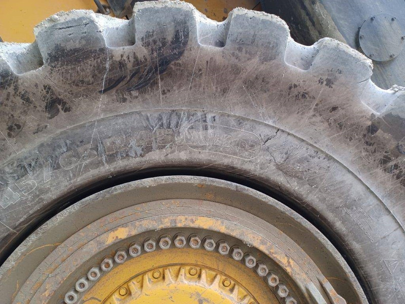 Wheel loader Komatsu WA800-3