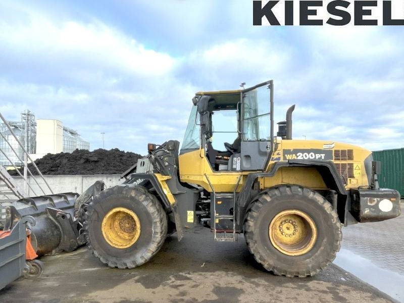 Wheel loader Komatsu WA 200 PT-5