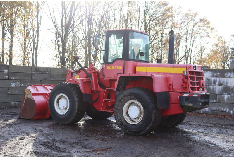 Wheel loader Komatsu WA 270-3