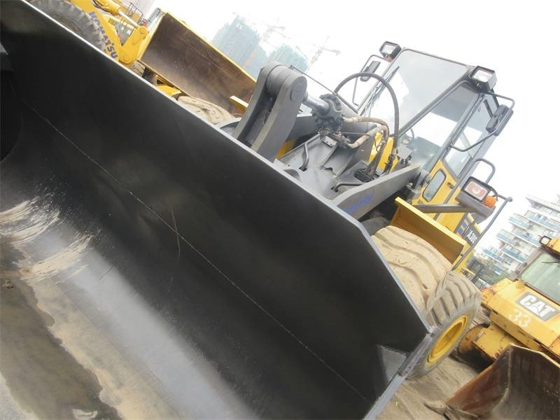 Wheel loader Komatsu WA 380