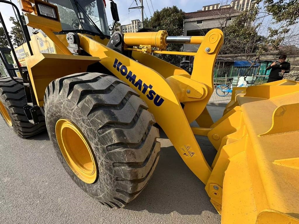 Wheel loader Komatsu WA 380