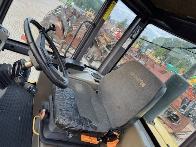 Wheel loader Komatsu WA 65-3