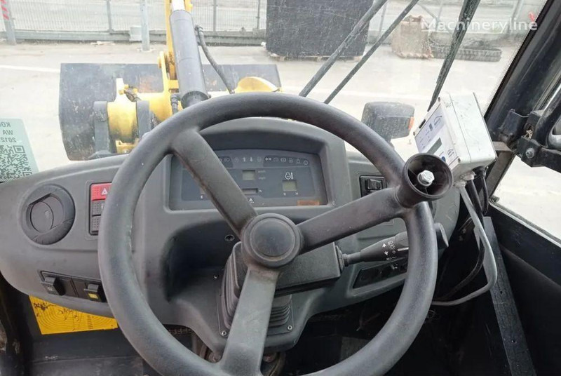 Wheel loader Komatsu WA 90-6 wheel loader