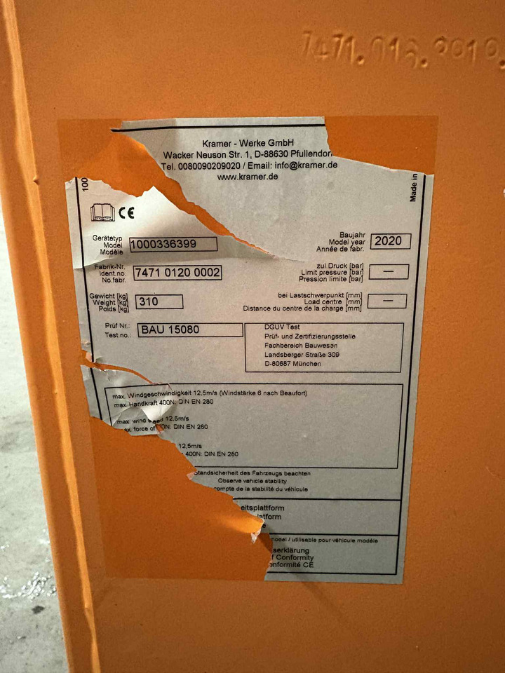 Wheel loader KramerAllrad 8085T #Traktor, Mannskapskurv og Skuffe