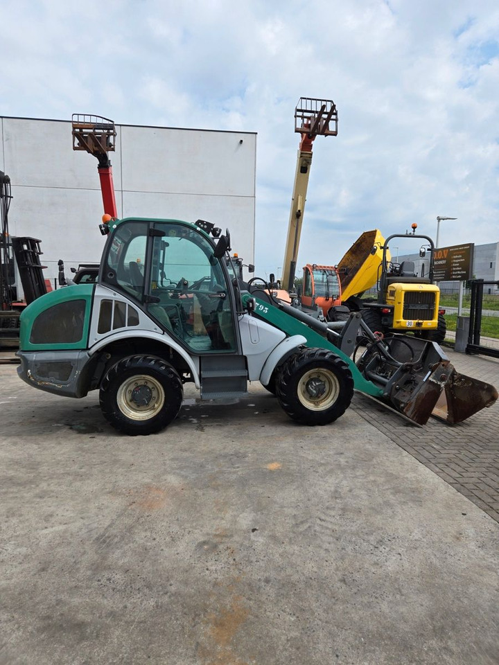 Wheel loader Kramer 352