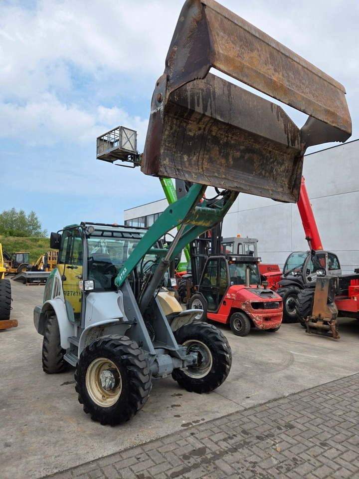 Wheel loader Kramer 352