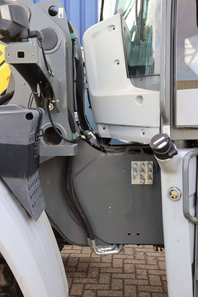 Wheel loader Kramer 355