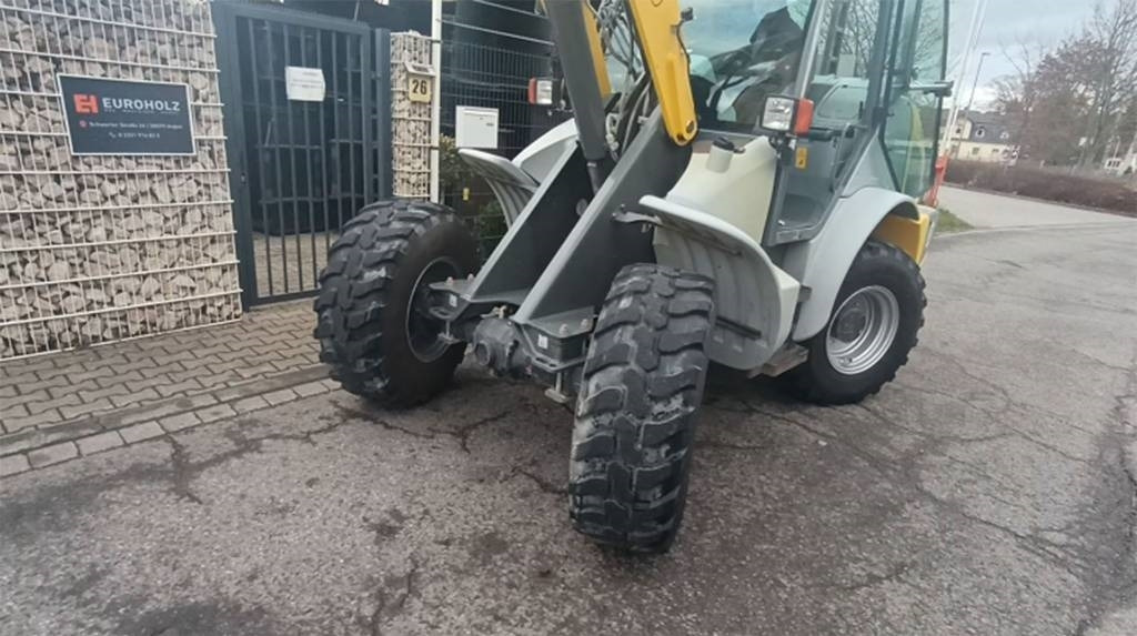 Wheel loader Kramer 680 Allrad, hydr. Schnellwechsler, Frontschaufel