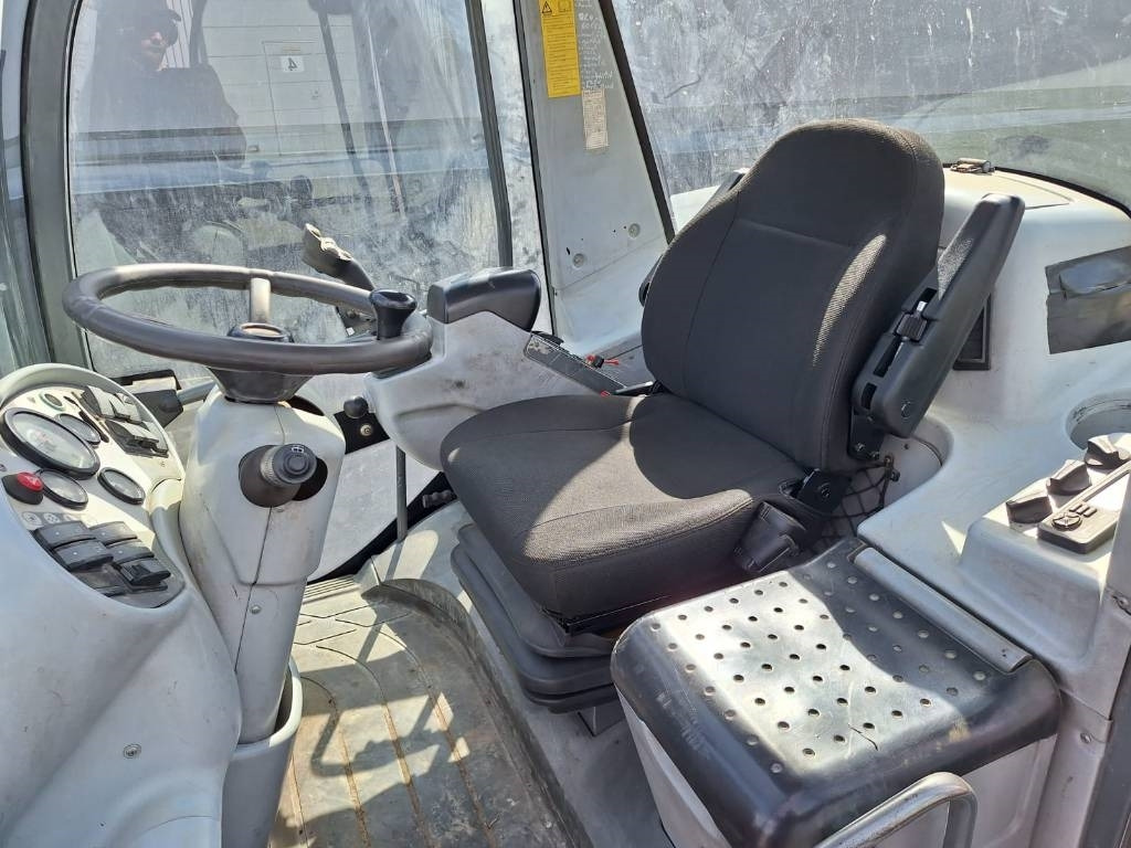 Wheel loader Kramer 680 ecospeed KAUHA, PIIKIT, NOSTOPUOMI