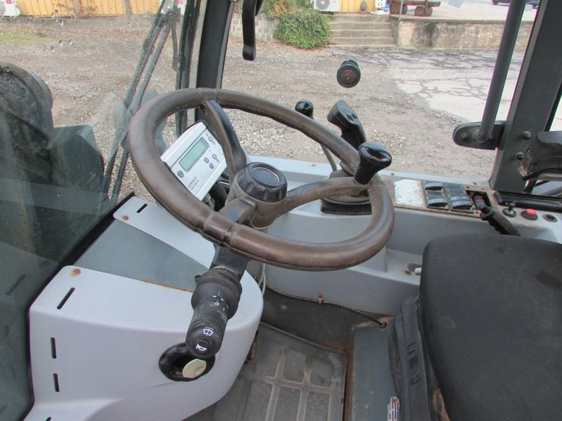 Wheel loader Kramer 750 Radlader mit Winterdienstausrüstung 19.900 €